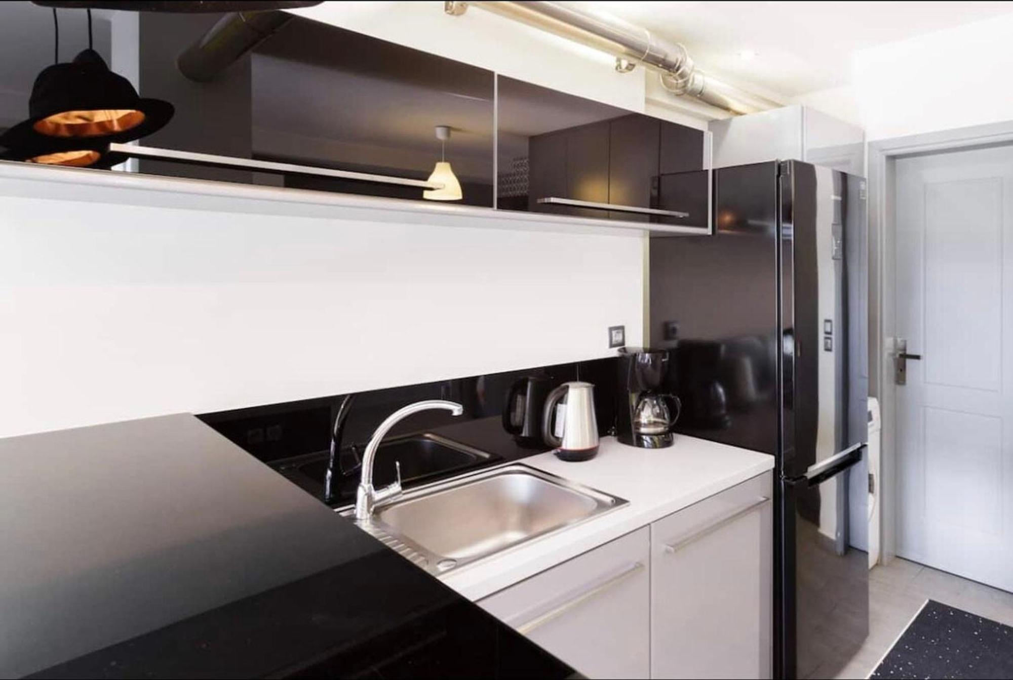 Stylish Boutique Loft With Private Balcony Apartamento Atenas Exterior foto